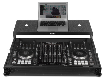 UDG Ultimate Flight Case Multi Format XXL Black Plus (Laptop Shelf, Trolley + Wheels)