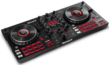 Numark Mixtrack Platinum FX