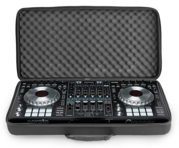 UDG Creator Controller Hardcase 2XL Black MK2