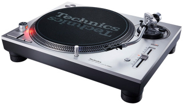 Technics SL-1200 MK7