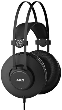 AKG K52