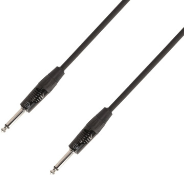 Adam Hall Cables 4 STAR IPP 0450
