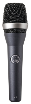 AKG D 5