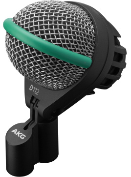 AKG D 112