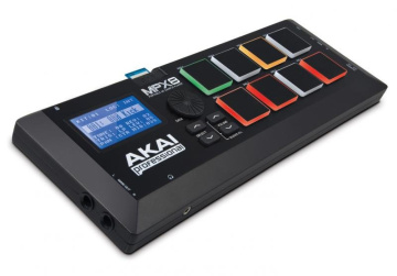 Akai MPX8