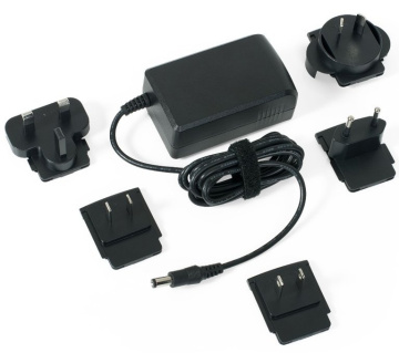 Bose ControlSpace CC-PS1 univerzální napájecí zdroj 1A