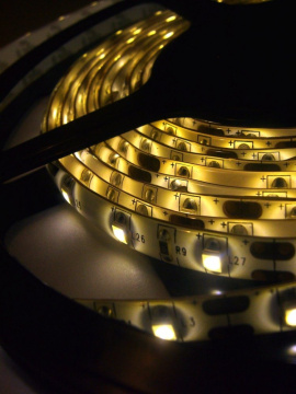 eLite LED páska SMD5050, teplá bílá, 12V, 1m, 60 LED/m