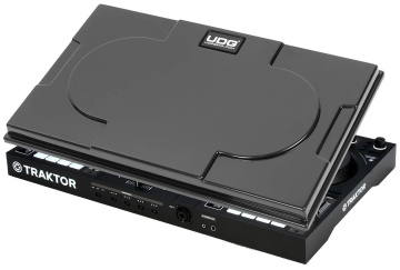 UDG Ultimate NI Traktor Kontrol S4 MK3 Equipment Cover Black