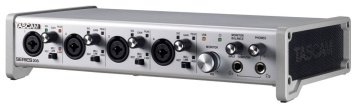 Tascam 208i